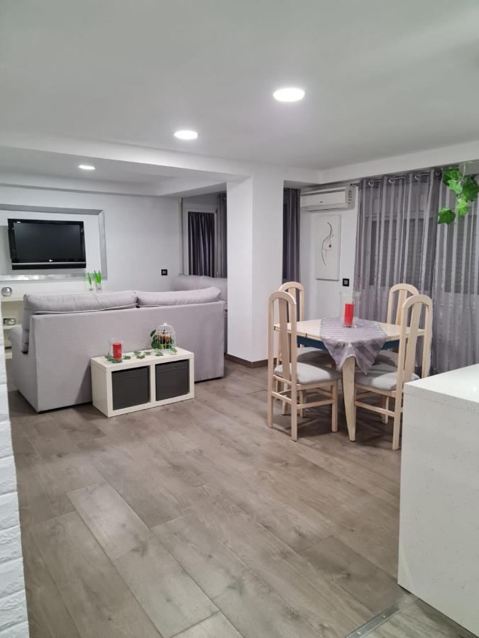 Casa Ramirez Apartment มาลากา ภายนอก รูปภาพ