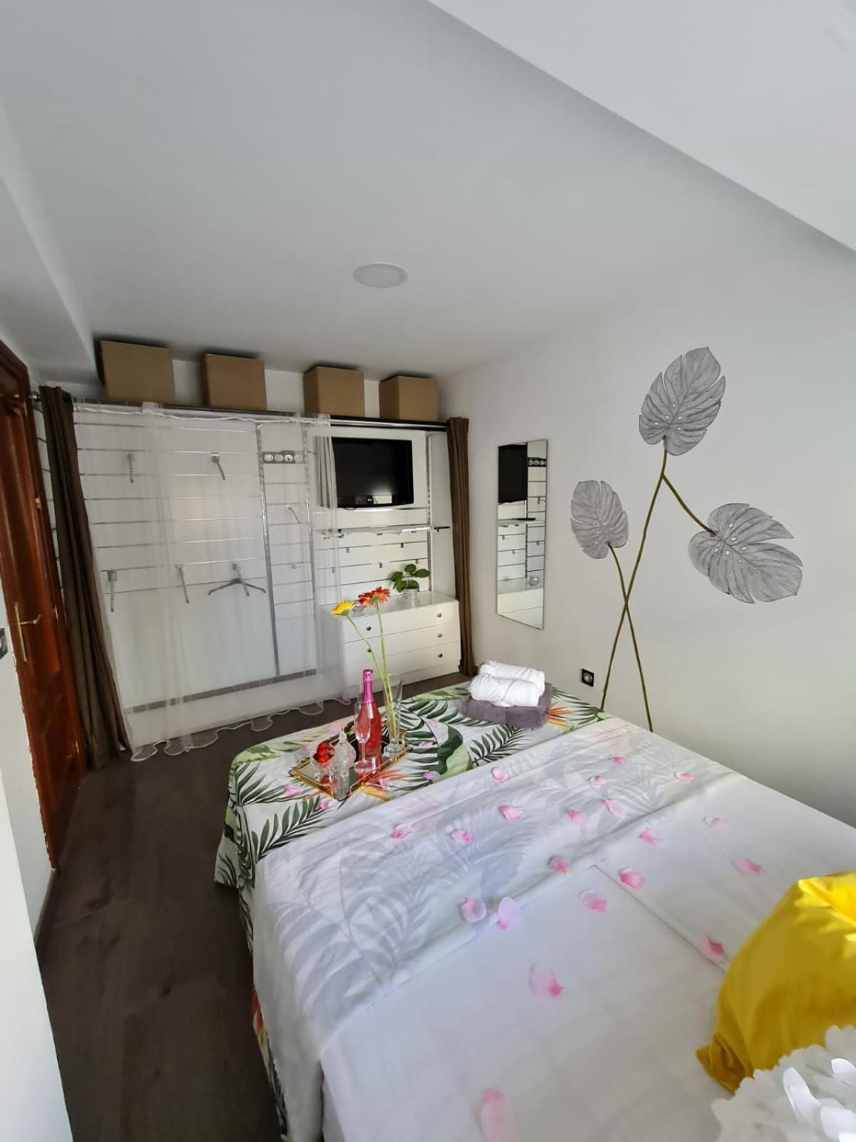 Casa Ramirez Apartment มาลากา ภายนอก รูปภาพ