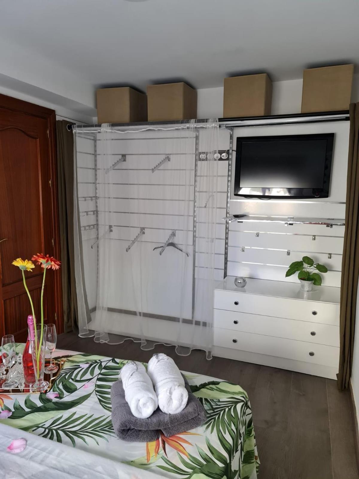 Casa Ramirez Apartment มาลากา ภายนอก รูปภาพ