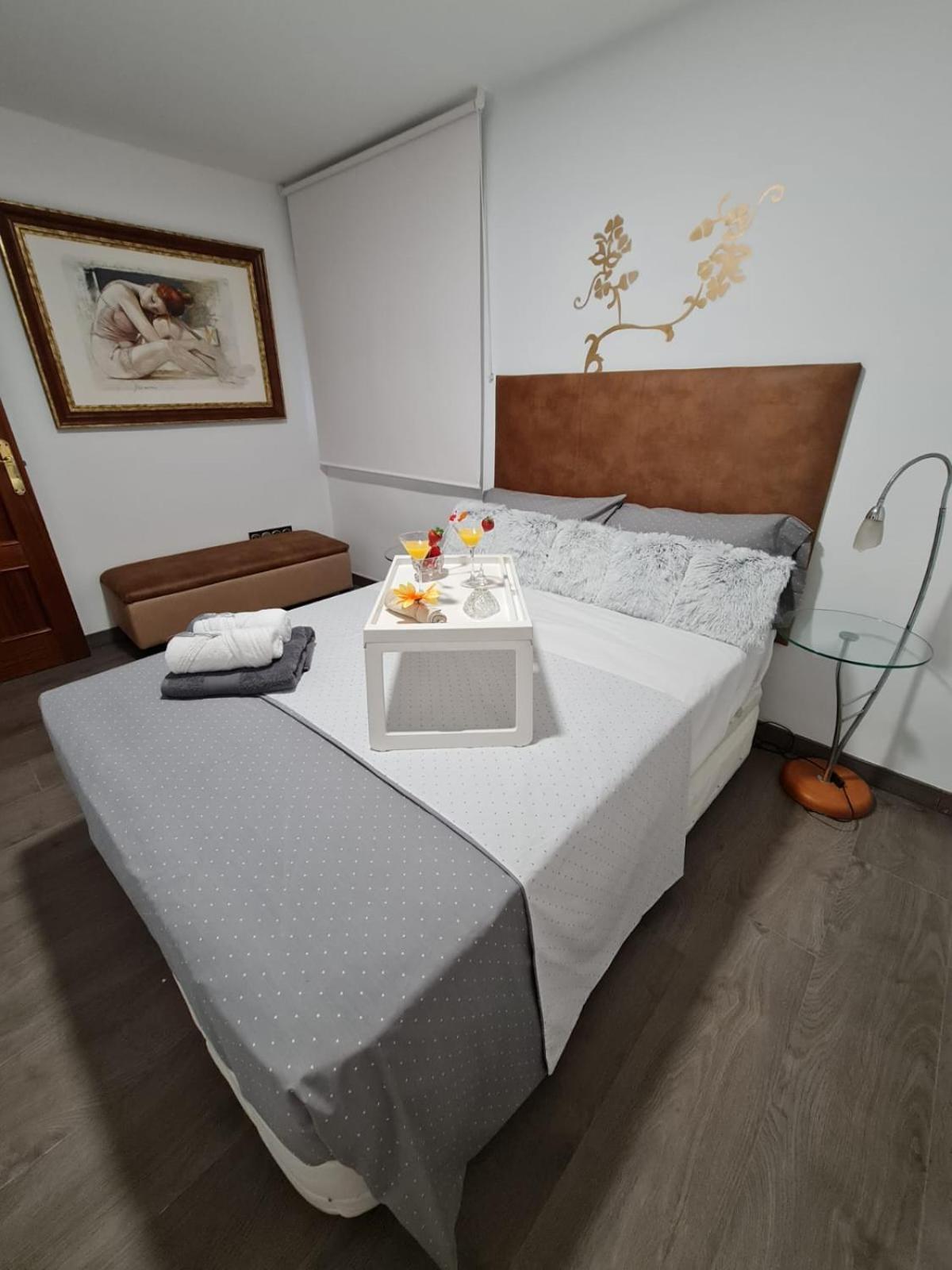Casa Ramirez Apartment มาลากา ภายนอก รูปภาพ